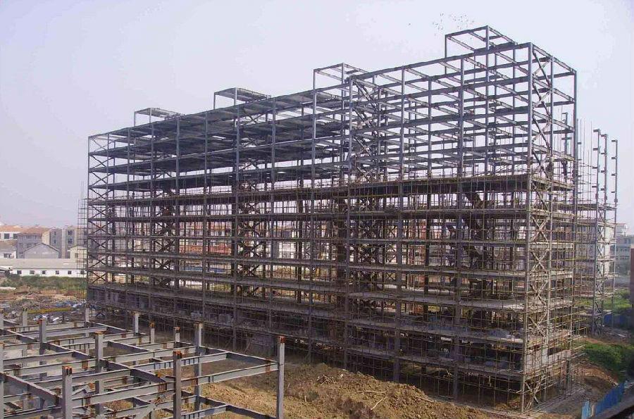 洪湖高层钢结构的支撑布置与构造应该符合哪些要求